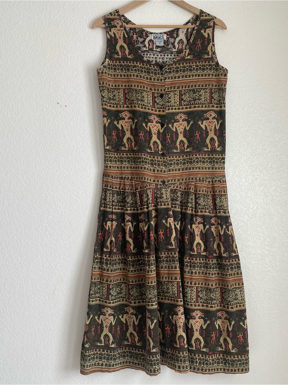 Vintage Trend Basics tribal pattern drop waist pleated skirt sleeveless dress, S
